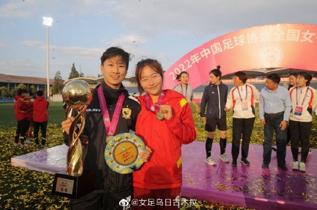 1996年，“电影小子”四杰合影：左起为马丁·斯科塞斯，史蒂文·斯皮尔伯格，弗朗西斯·福特·科波拉，乔治·卢卡斯2007年，马丁·斯科塞斯获得奥斯卡小金人，四杰再合影。